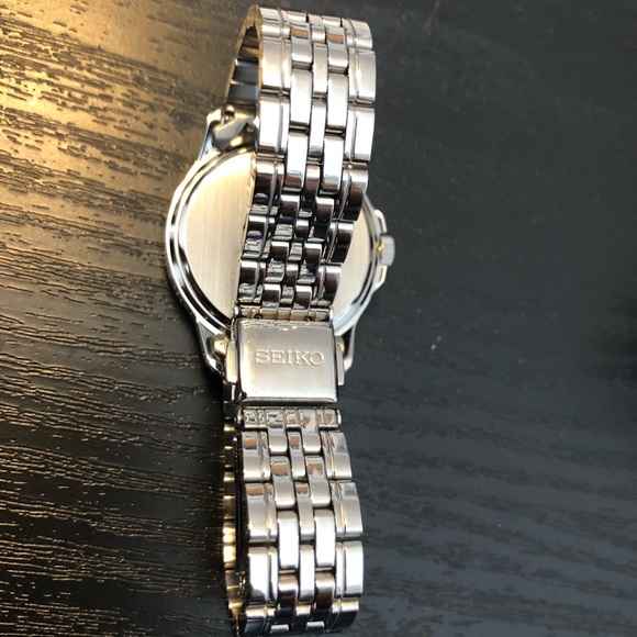 SEIKO silver women’s watch - Picture 2 of 3